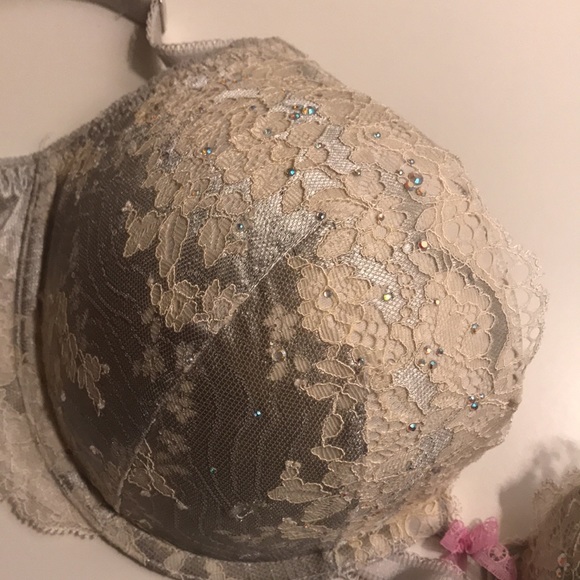 Victoria Secret Dream Angels Push Up 32DDD - Picture 5 of 6